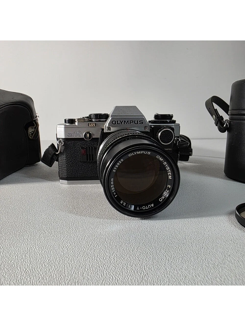 Olympus OM-10 35mm SLR Film Camera Manual Adapter with 135mm Lens & Cases Works